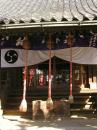 １２月には酉の市が開かれる鴻神社
